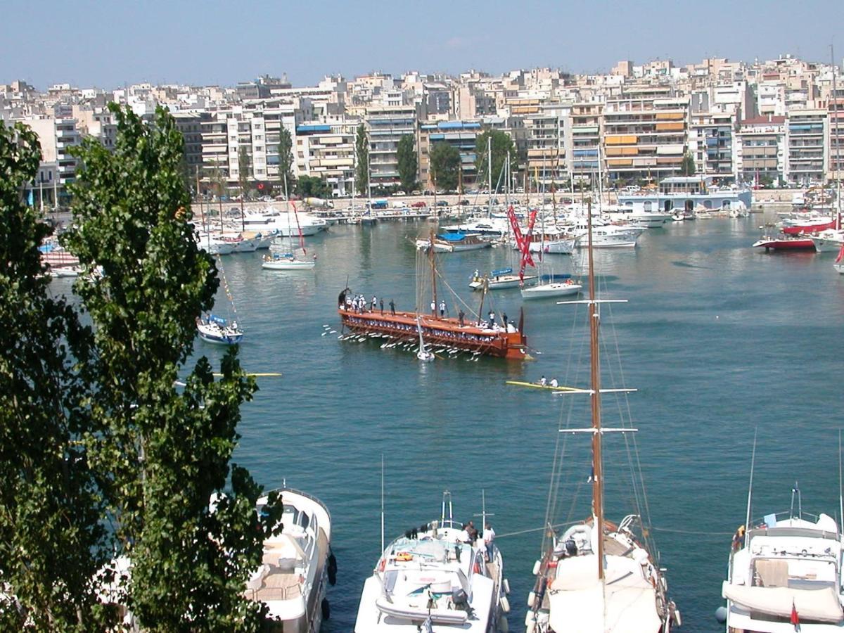 Mia'S Seaside Penthouse - Panoramic View Appartement Piraeus Buitenkant foto
