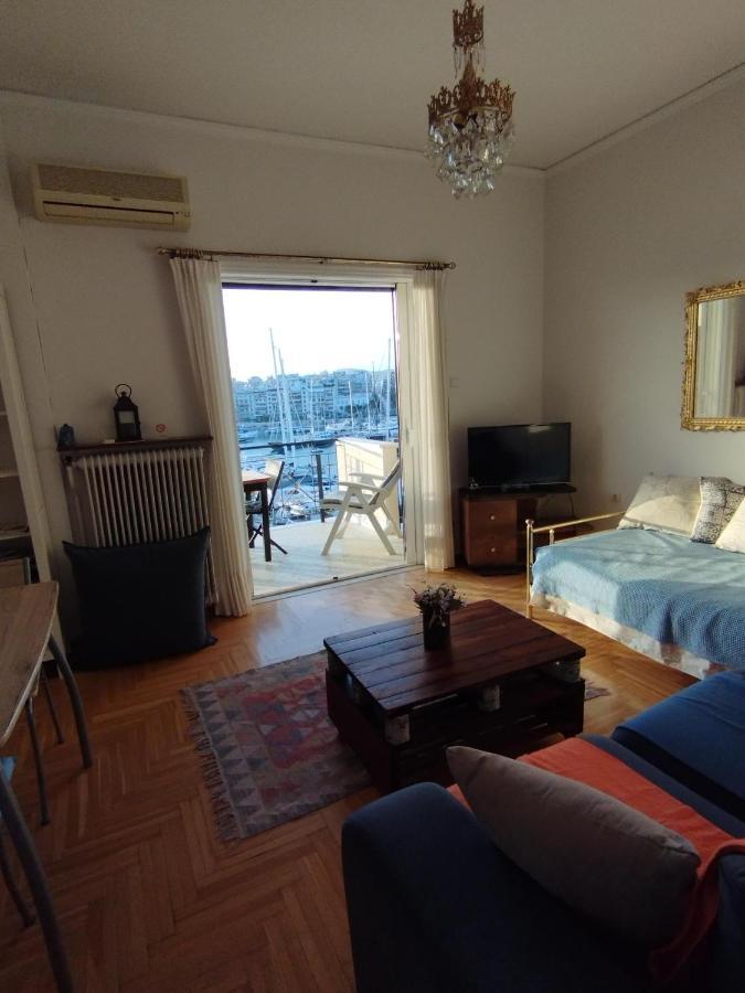 Mia'S Seaside Penthouse - Panoramic View Appartement Piraeus Buitenkant foto